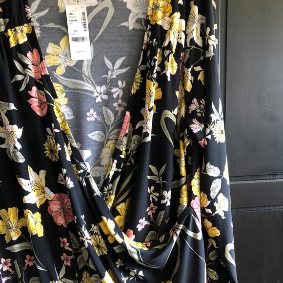 Addition Elle floral body suit - Picture 8 of 9